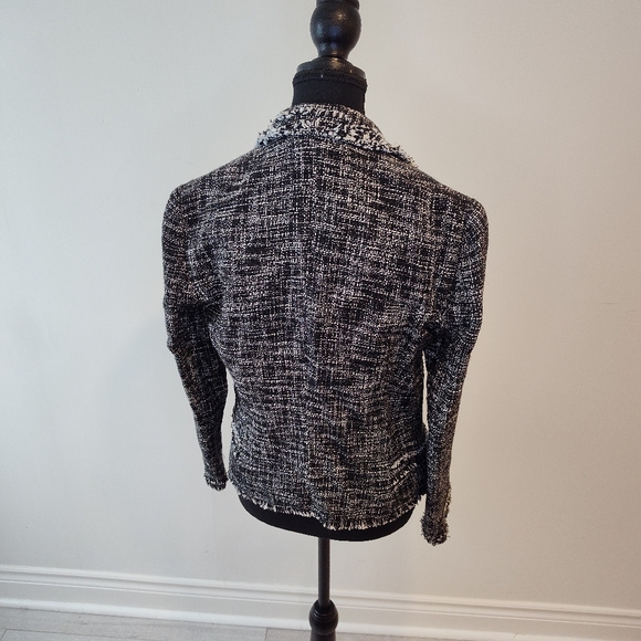 Massimo Dutti B/W Tweed Jacket - Picture 2 of 6